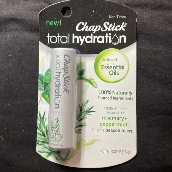 4 Chapstick Total Hydration - Picture 2 of 5